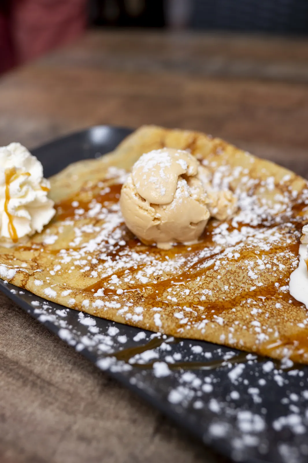 Crêpes maison servies chaudes